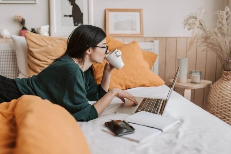La importancia de aprender online a tu propio ritmo y desde cualquier lugar